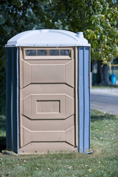 Portable Toilet Options We Offer in Harbor, OR
